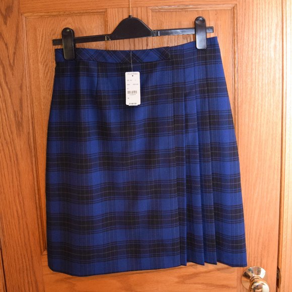 NWT Brooks Brothers Wrap Skirt size 4 - Picture 3 of 8